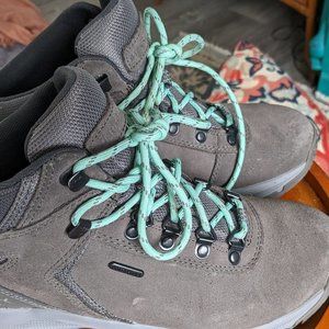 Merrell's snow boots